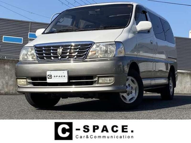 TOYOTA GRAND HIACE