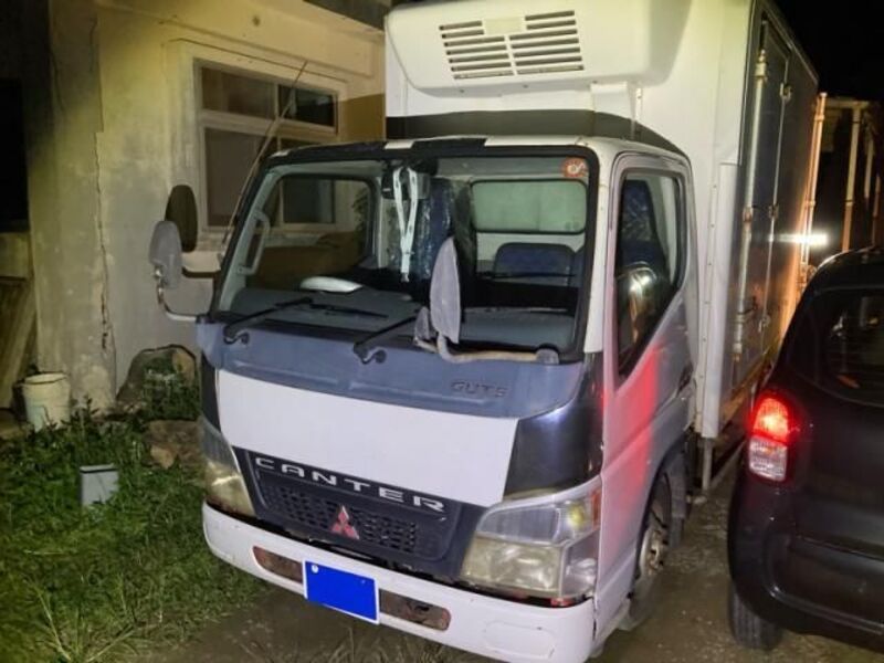 MITSUBISHI CANTER GUTS
