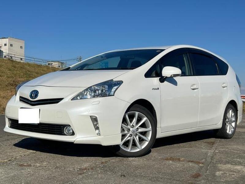 PRIUS ALPHA