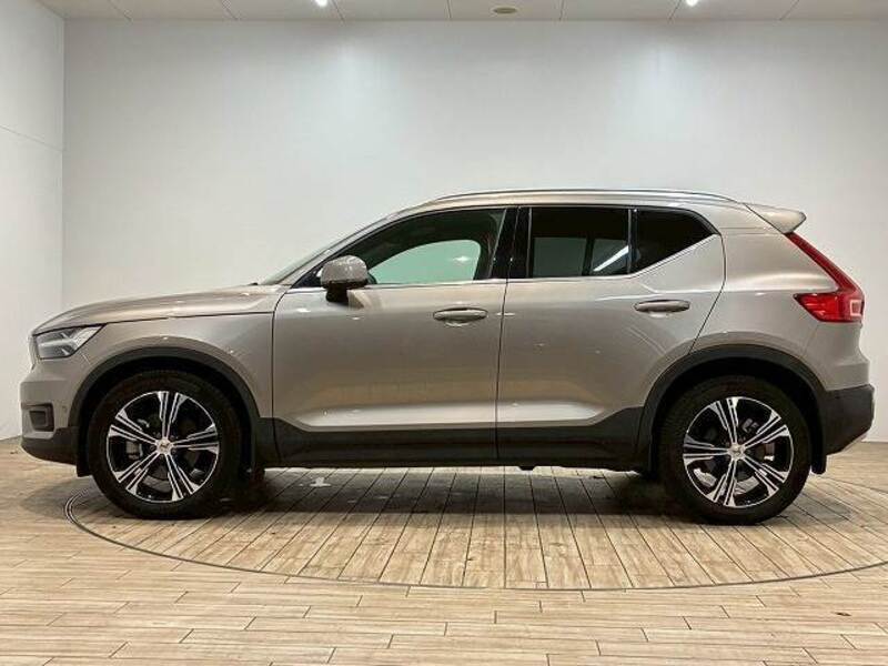 XC40