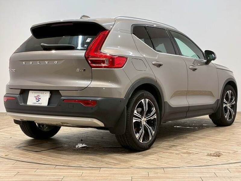 XC40