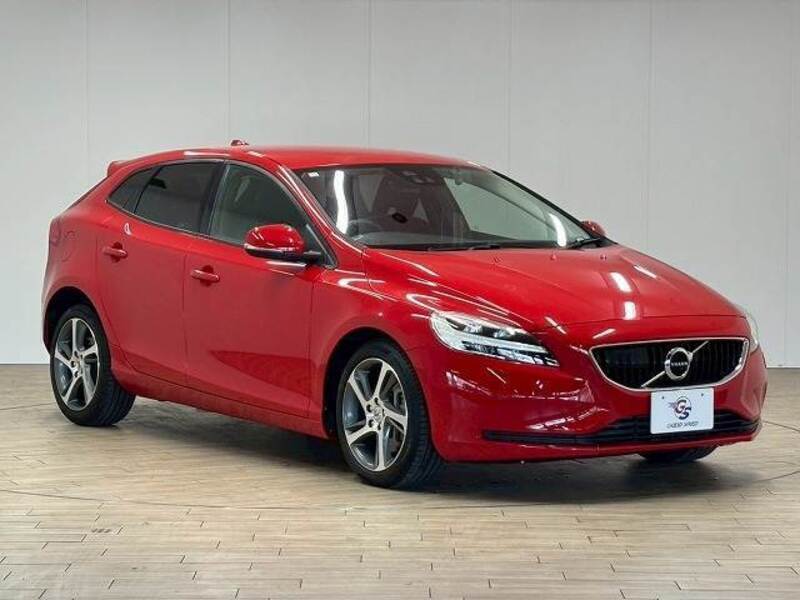 V40