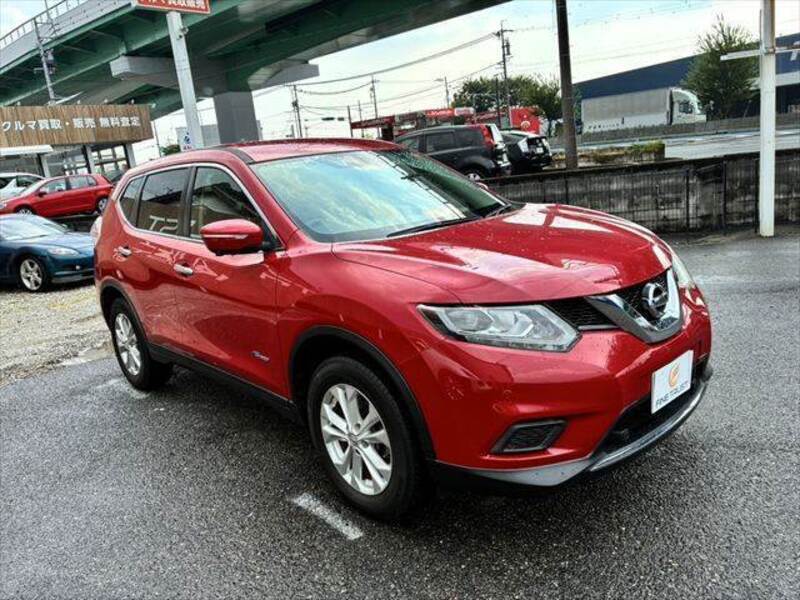X-TRAIL