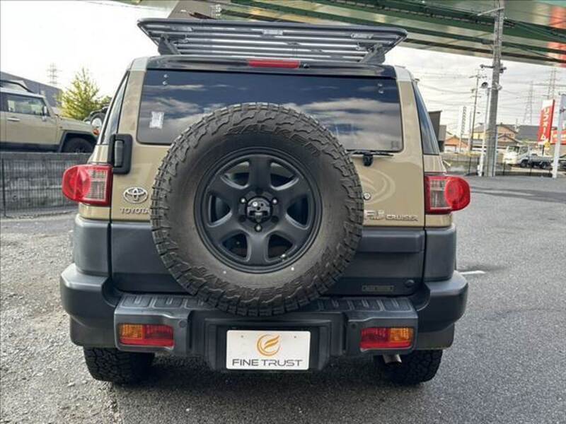 FJ CRUISER