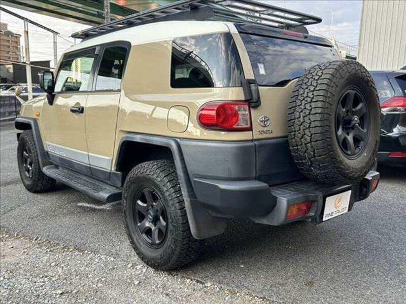 FJ CRUISER