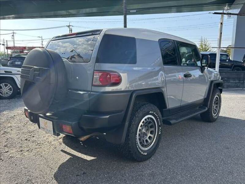 FJ CRUISER