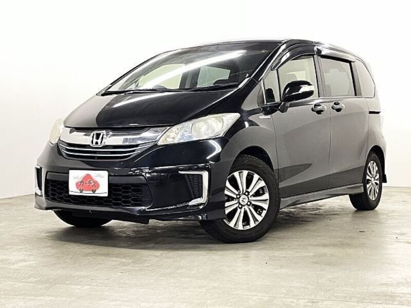 HONDA FREED HYBRID