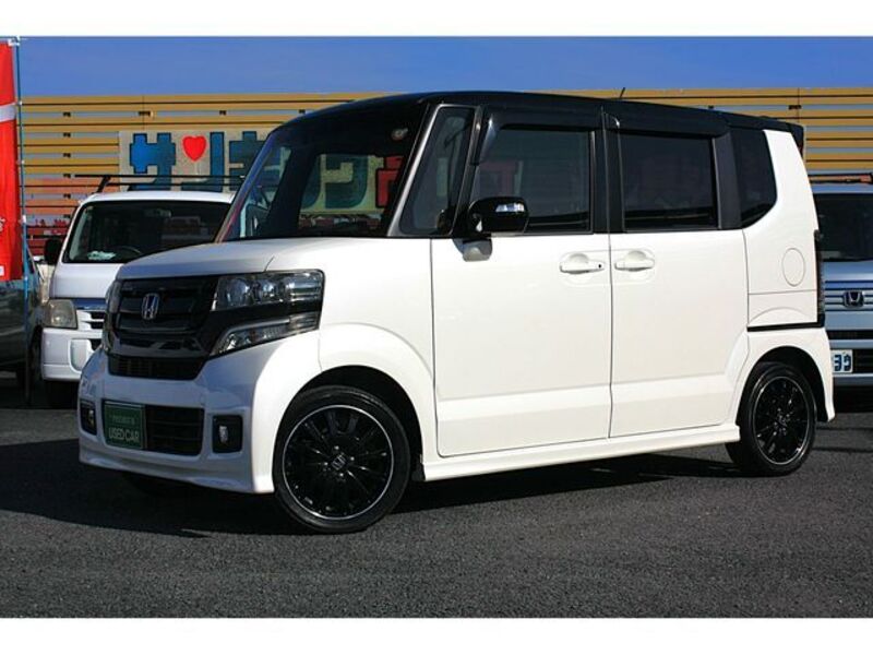 HONDA N BOX CUSTOM