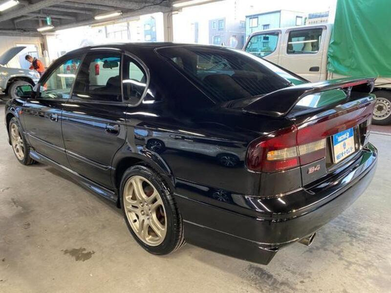 LEGACY B4