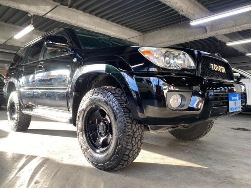 TOYOTA HILUX SURF
