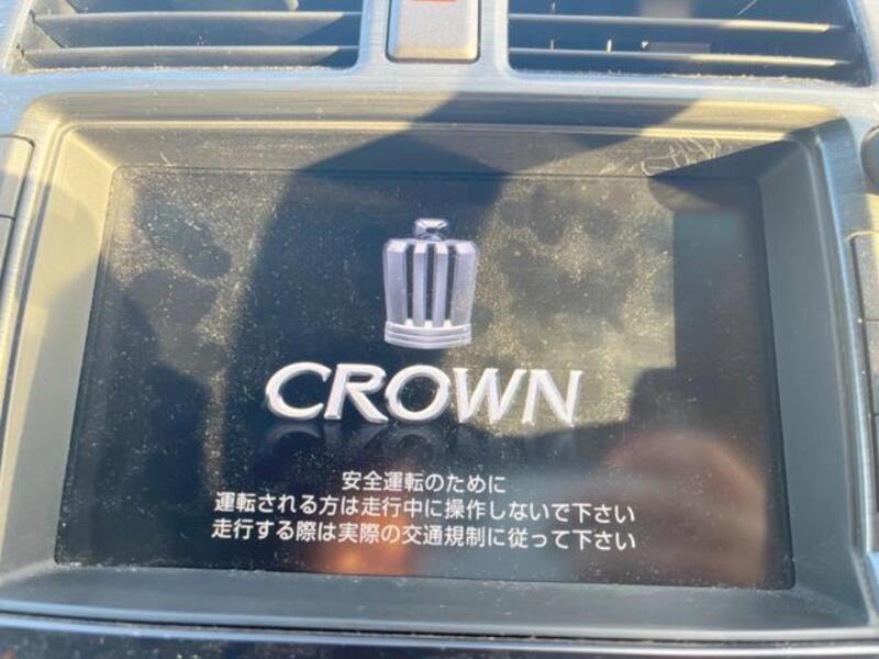 CROWN