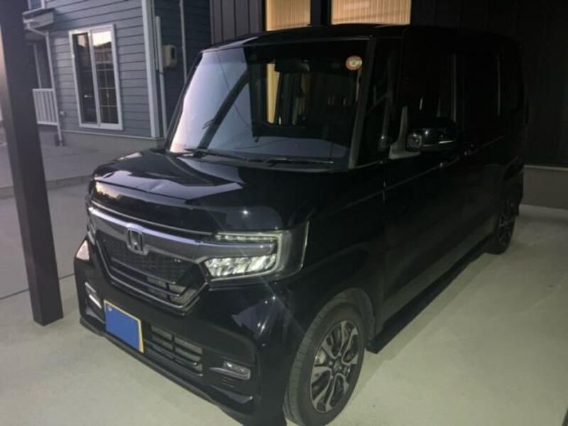 HONDA N BOX CUSTOM