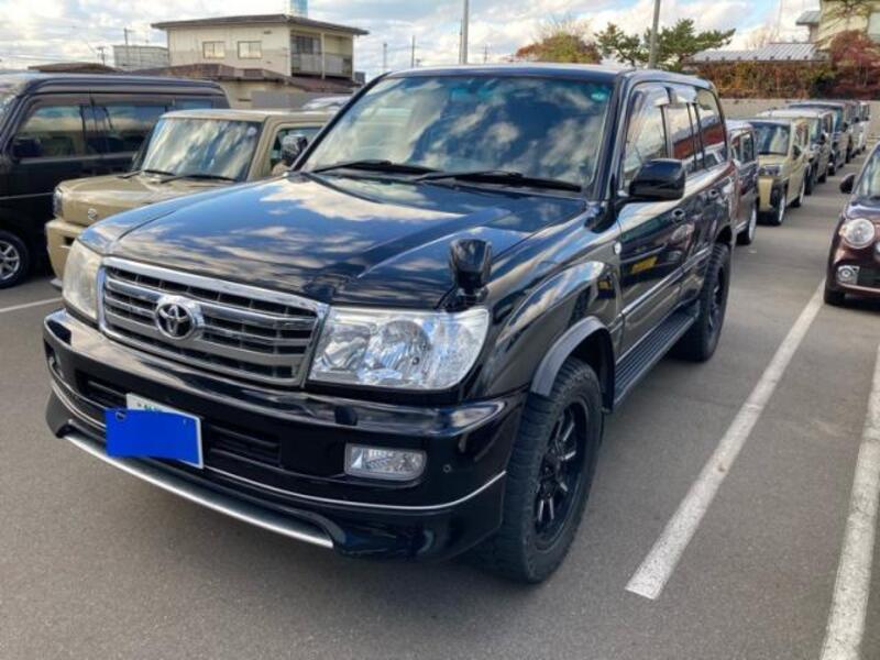 TOYOTA LAND CRUISER