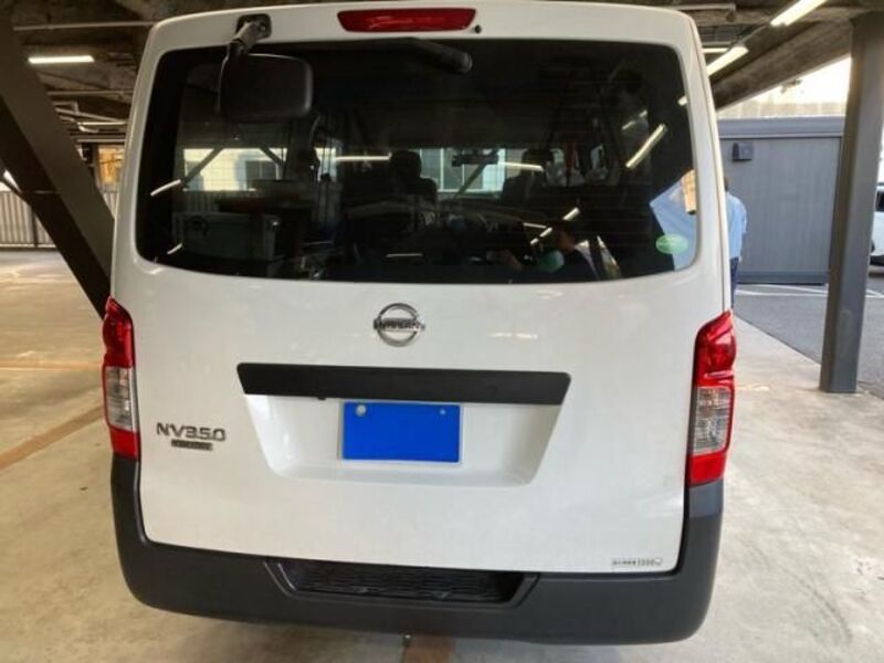 NV350 CARAVAN