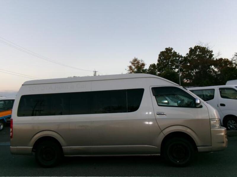 HIACE WAGON