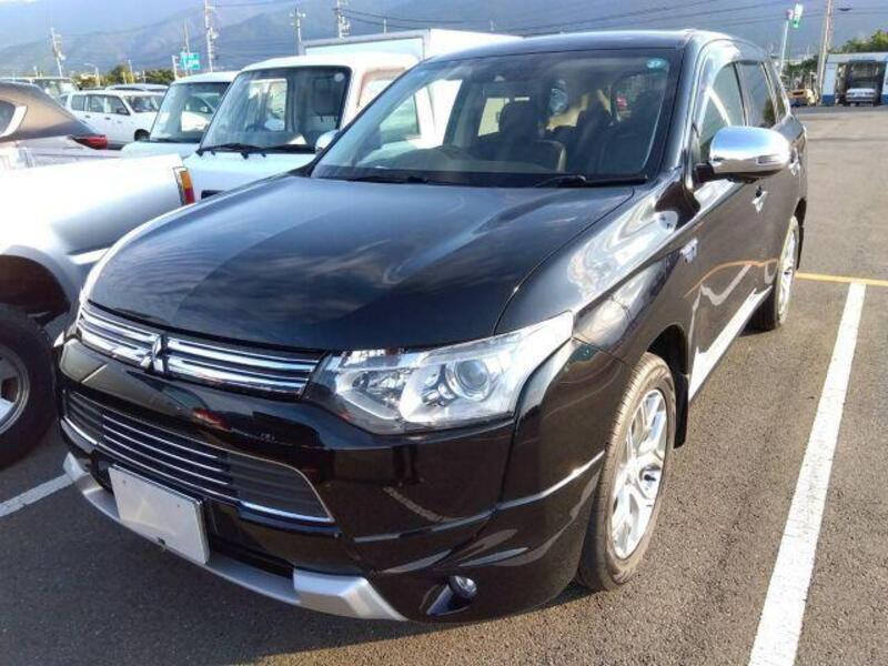 MITSUBISHI OUTLANDER PHEV