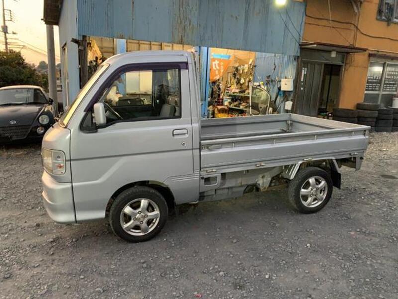 HIJET TRUCK