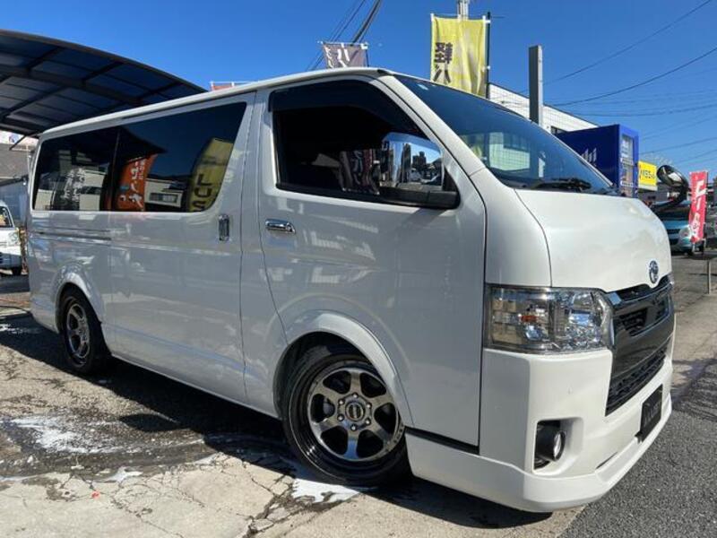 HIACE VAN
