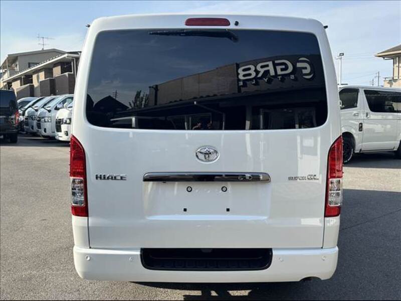 HIACE VAN