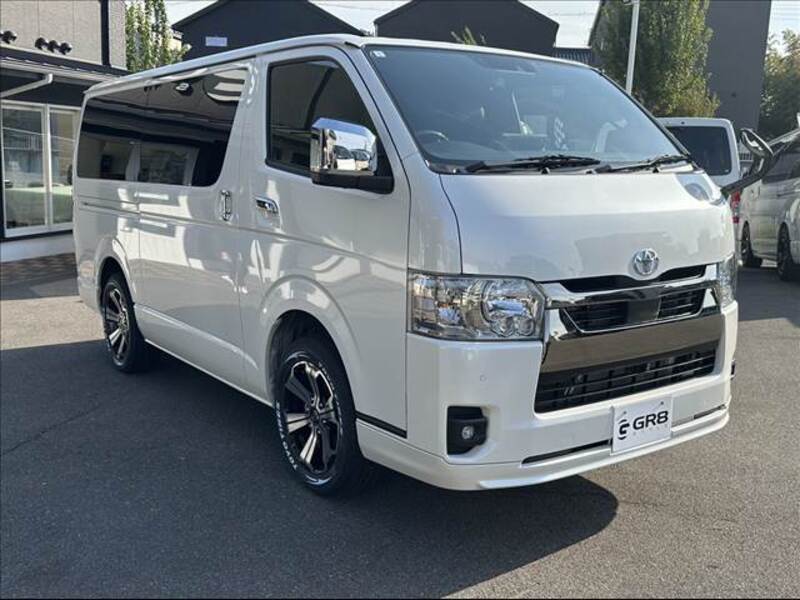 HIACE VAN