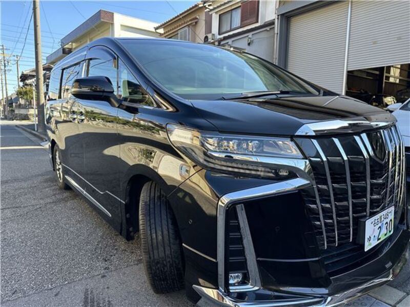 TOYOTA ALPHARD