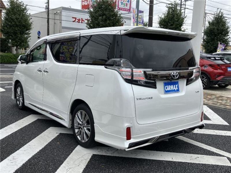 VELLFIRE