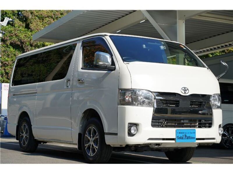 HIACE VAN