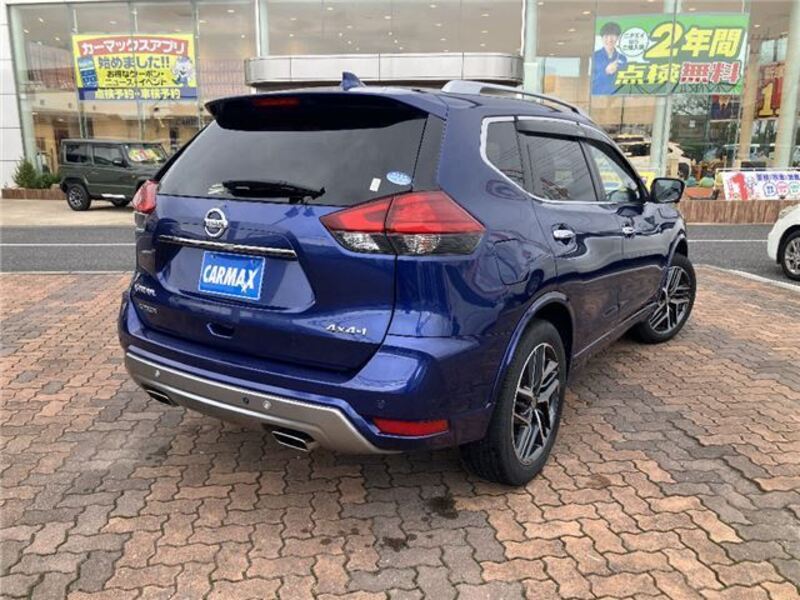 X-TRAIL
