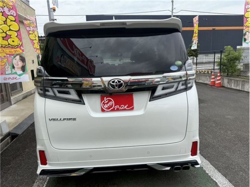 VELLFIRE