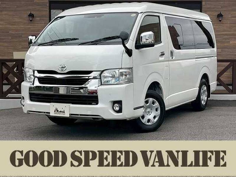 TOYOTA HIACE WAGON