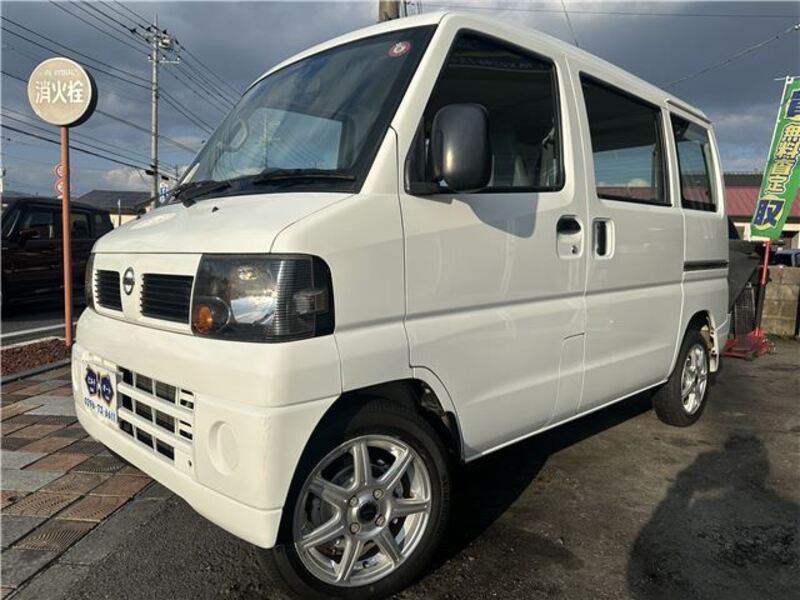 NISSAN CLIPPER VAN