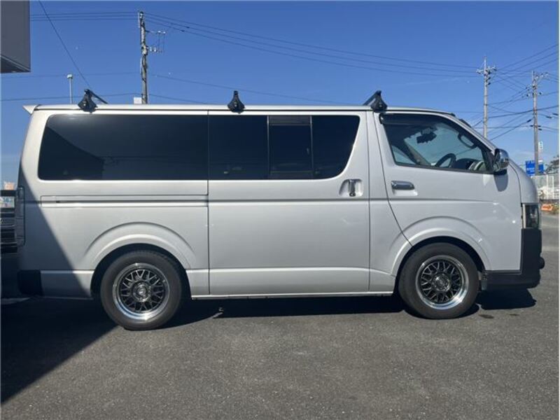 HIACE