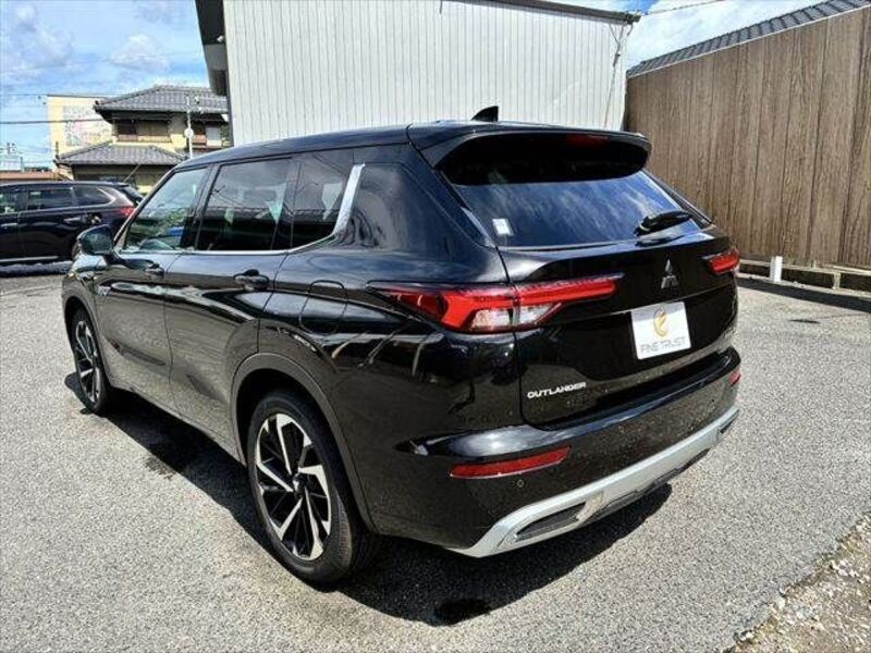 OUTLANDER PHEV