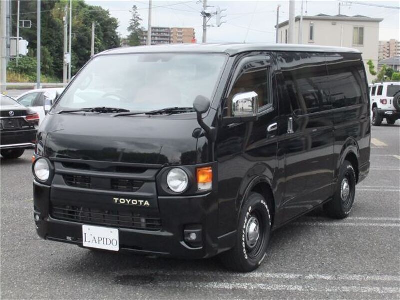 HIACE VAN