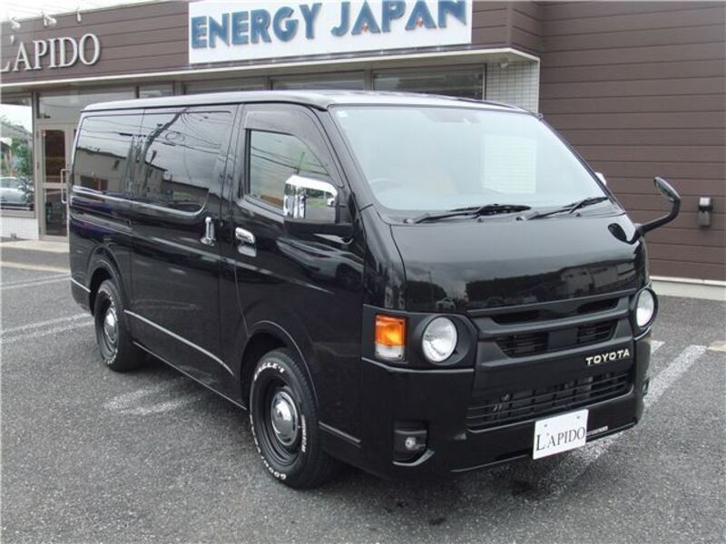 HIACE VAN