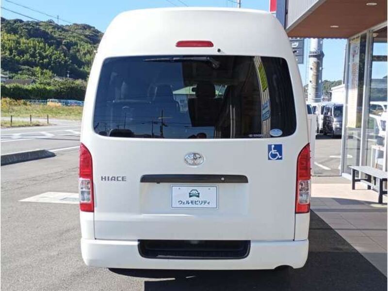 HIACE VAN
