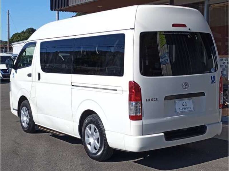 HIACE VAN