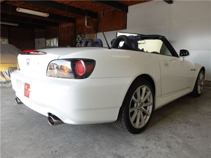 S2000