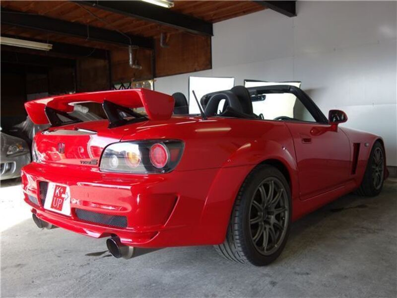 S2000