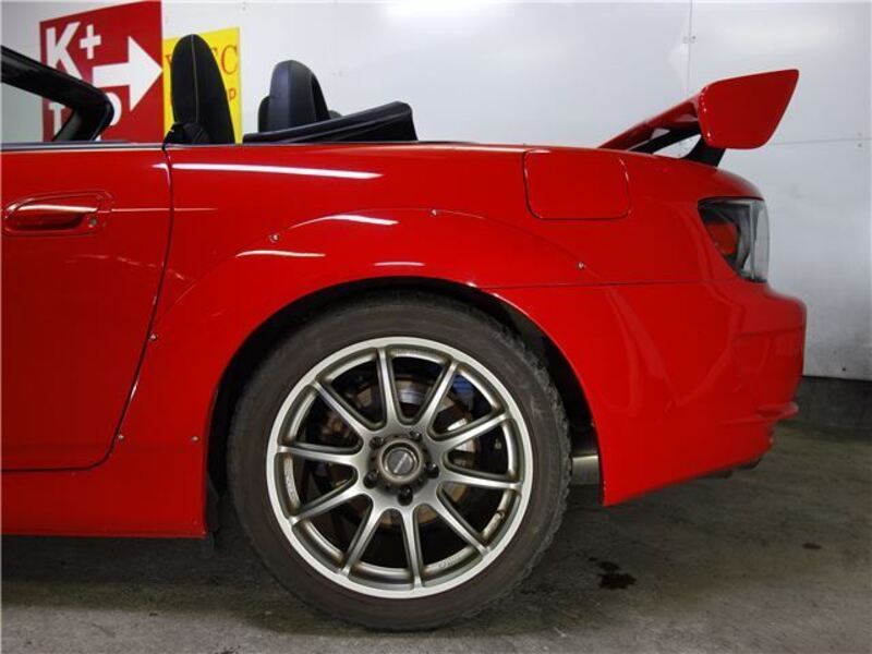 S2000