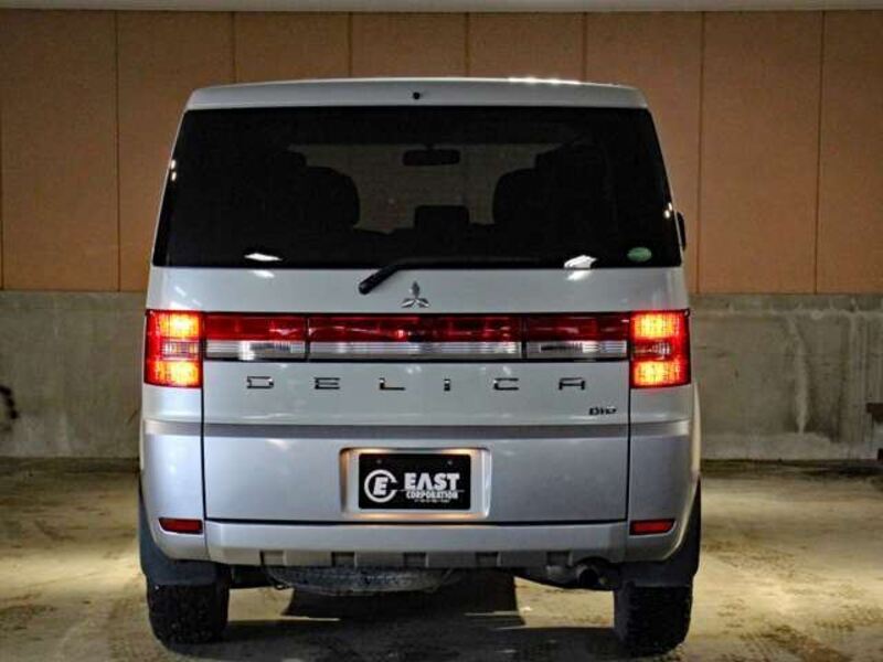 DELICA D5