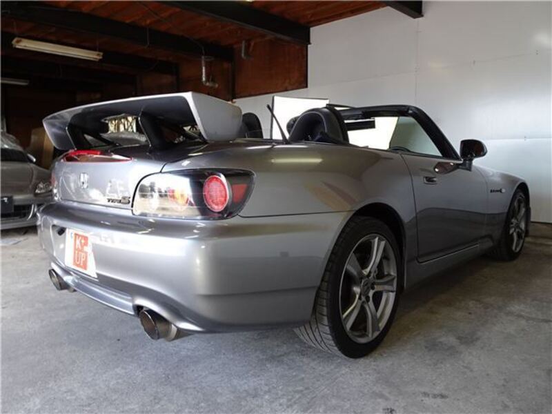 S2000