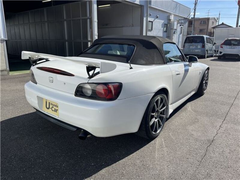 S2000