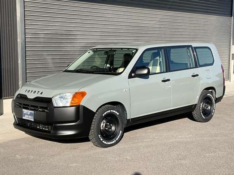 TOYOTA PROBOX VAN