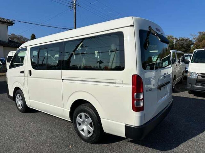 HIACE