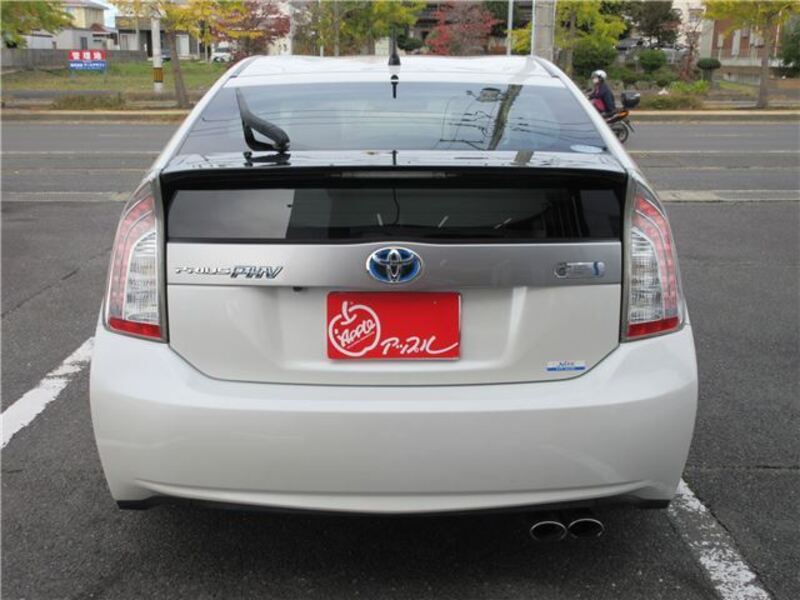 PRIUS PHV