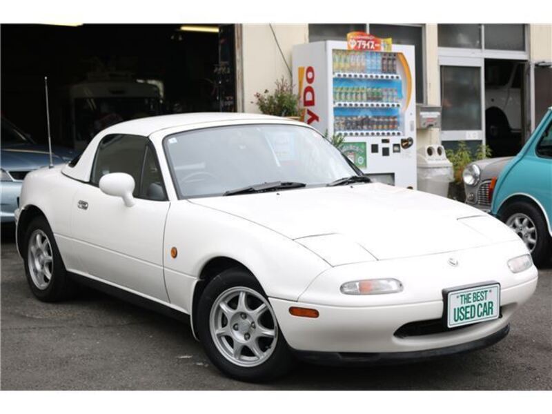 EUNOS ROADSTER