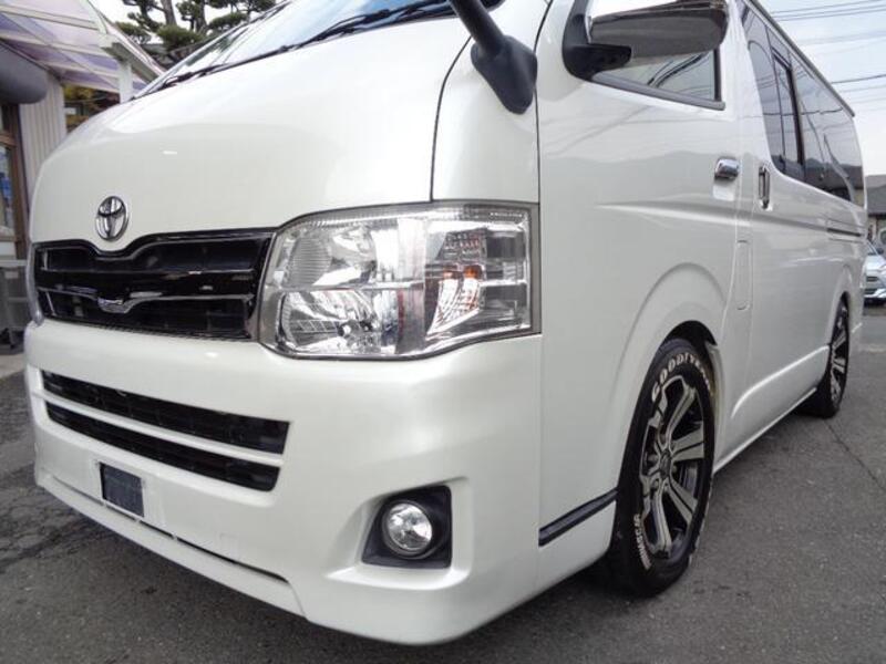 HIACE VAN