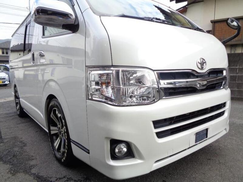 HIACE VAN