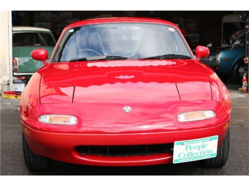 EUNOS ROADSTER